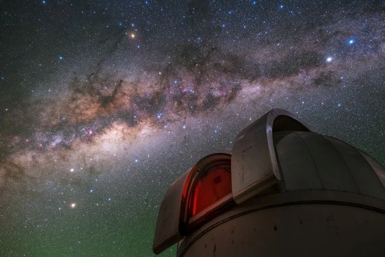 New Henrietta Spectrograph to Probe Alien Atmospheres