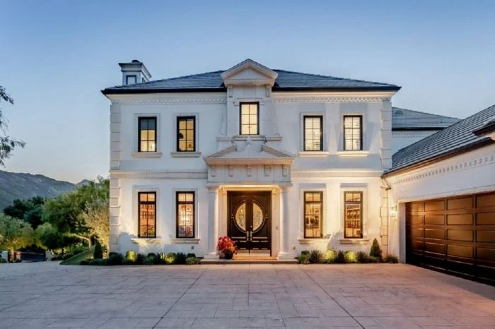 Paul Anka Lists Country Club Mansion $10 Million